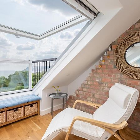Robin Hood'S Bay Coastguard'S Cottage With A View Exterior photo